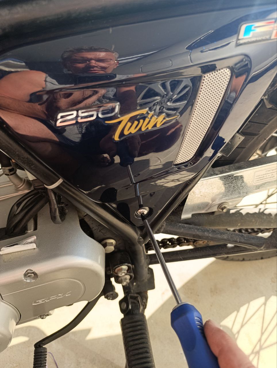 Keyless ignition and self cancelling turn signal installation photo for GPX 1