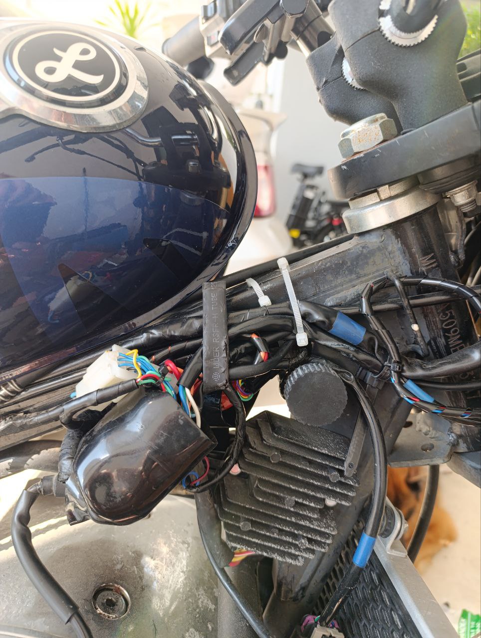 Keyless ignition and self cancelling turn signal installation photo for GPX 3